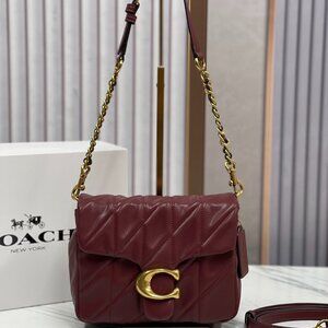 COACH Women's TIMES SQUARE Diamond Quilted Crossbody Bag